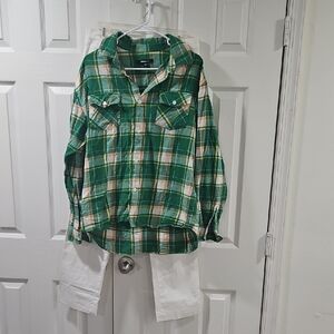 Fashion Nova Men's Green Plaid Casual Button Down Shirt